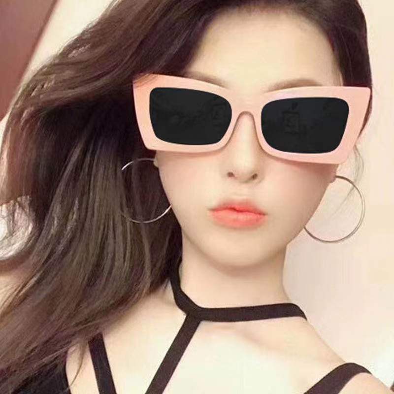 Kacamata Hitam Wanita 1110 Kaca Mata Kotak Vintage Sunglasses Gaya Korea Import Murah