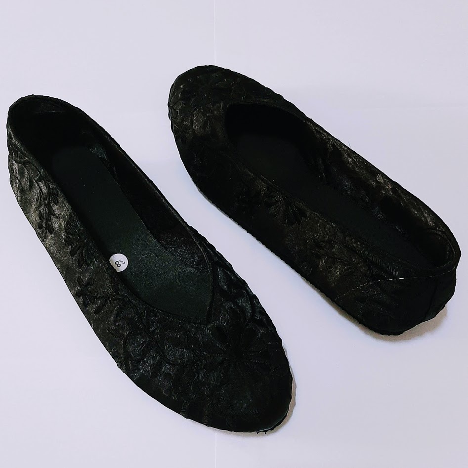 etnik fashion sepatu wanita flat slip on bordir polos hitam