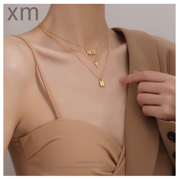 Kalung Rantai Klavikula Titanium Steel 18K Rose Gold Tiga Lapis Dengan Liontin Rumbai Untuk Wanita