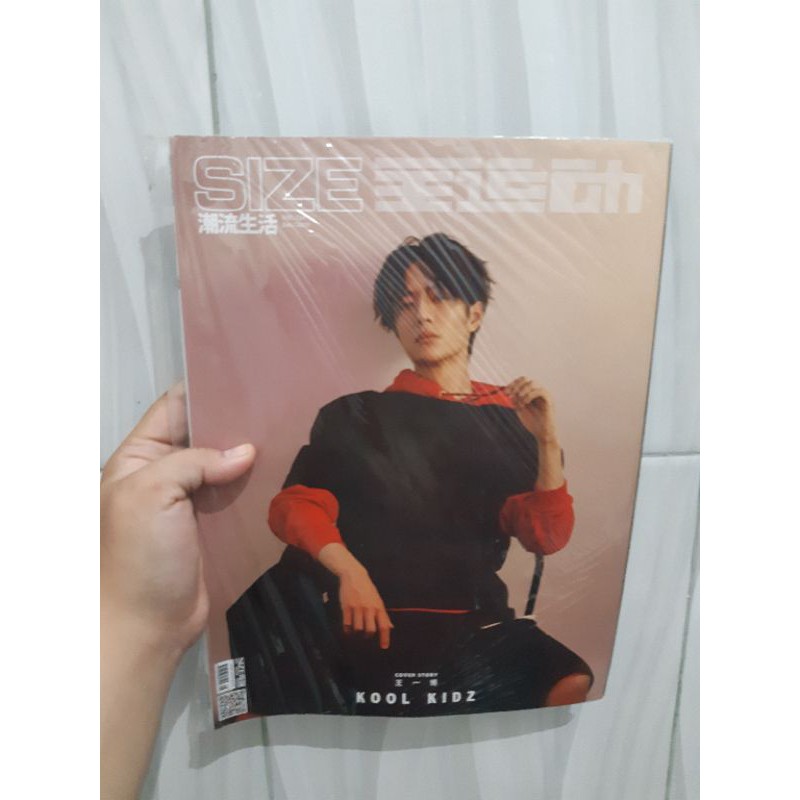GO Size Wang Yibo magazine majalah