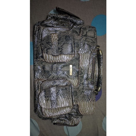 city line kulit ular asli preloved