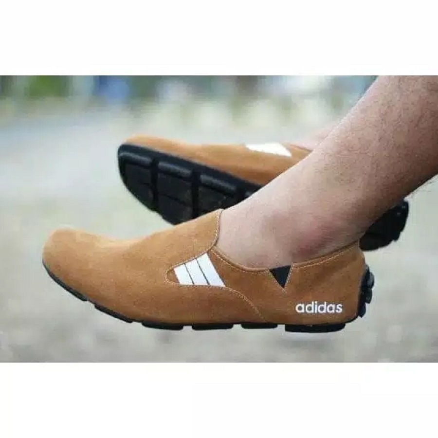 Sepatu Pria Casual Adidas Suarez Sepatu Slip On Suede