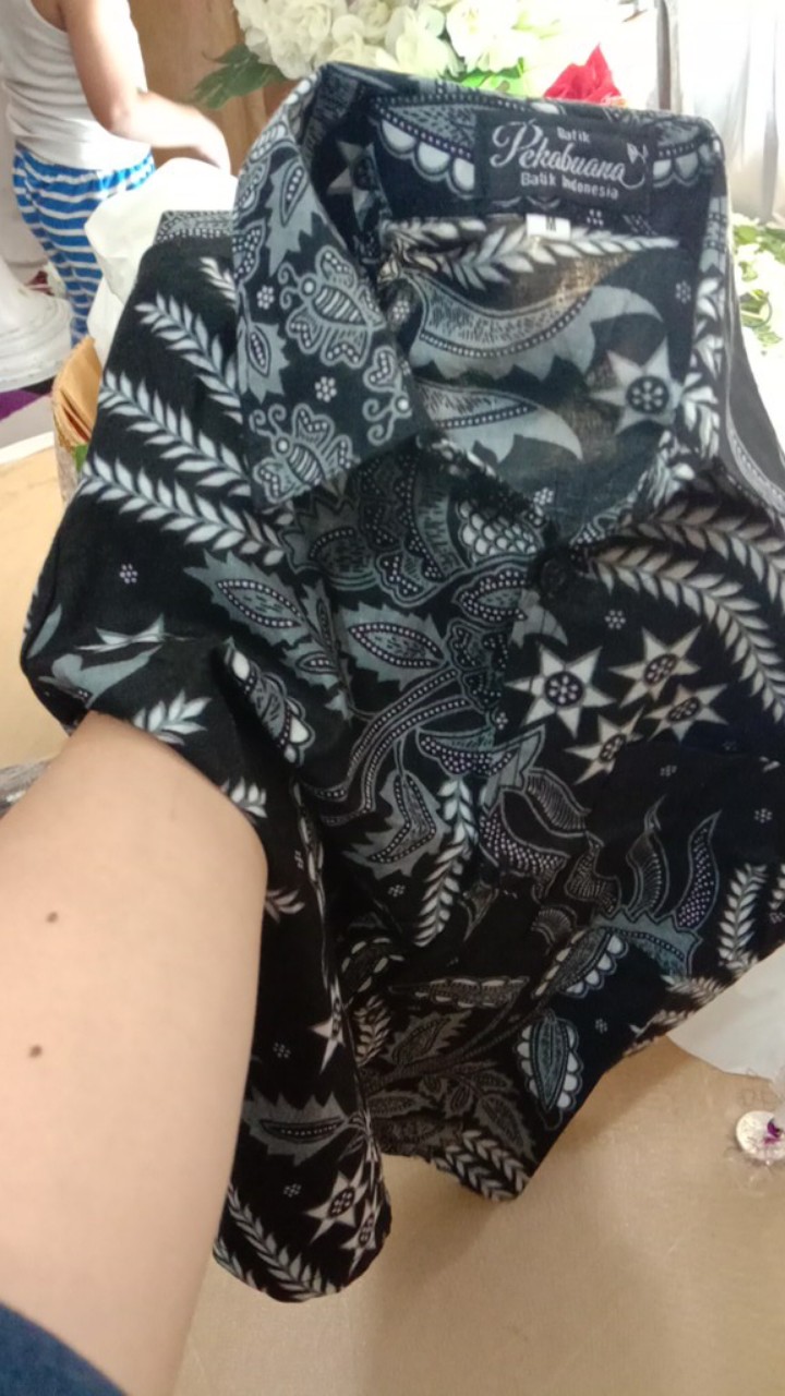 Kemeja Batik Manggar Hitam Abu