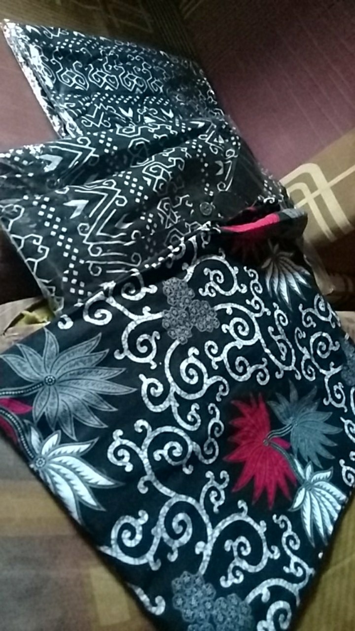 Maura Couple - Sania Ruffle Batik Couple Ori Ndoro Jowi Dnt Garansi Termurah Shopee - Semut