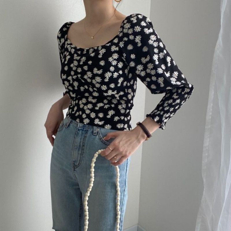 PAULA DAISY LONGSLEVEE - Blus Sabrina Wanita Lengan Puff Motif Bunga Daisy Gaya Korea Blouse Wanita-1