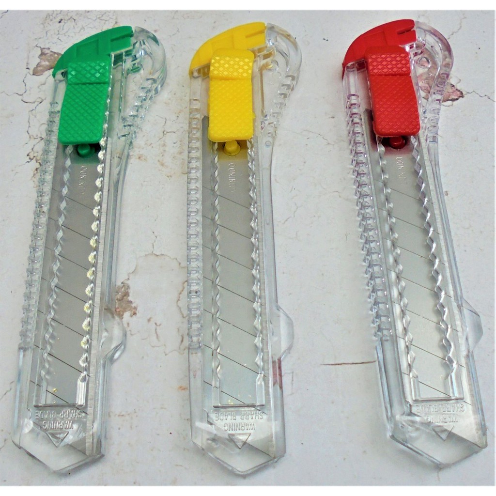 

Cutter B Renteng Gunindo Best A-18 Transparant