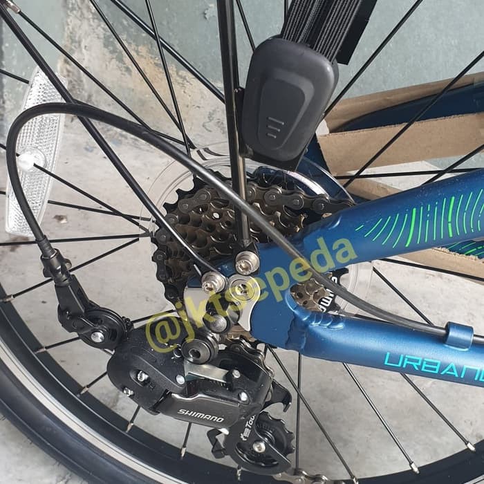 Sepeda Lipat Polygon Urbano 3