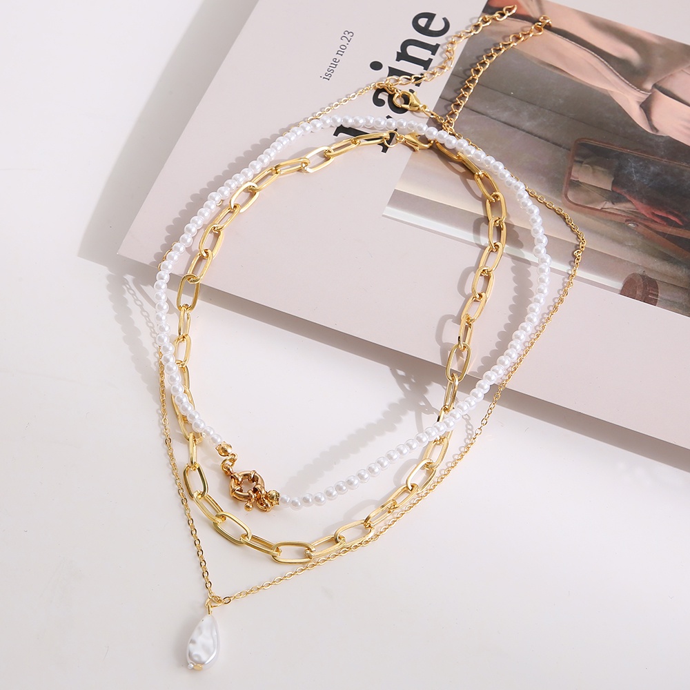 3pcs / set Kalung Choker Rantai Emas Dengan Liontin Mutiara Gaya Vintage Untuk Wanita