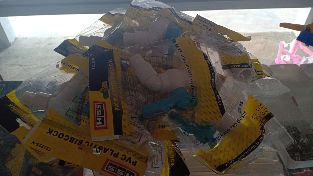 Kran Pvc Hss 3/4 Inch Putar Kiri Kanan - Keran Air Tembok