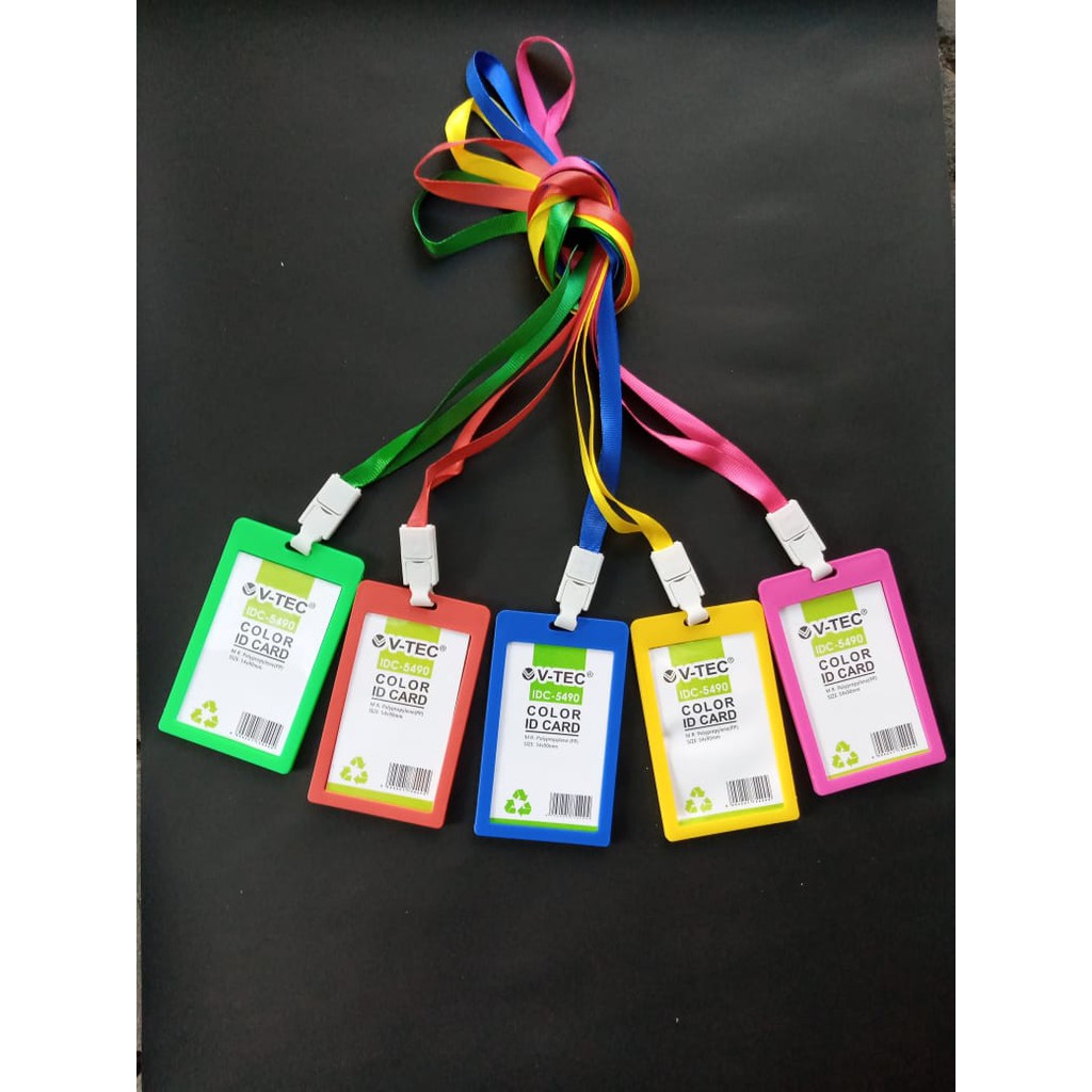 

Holder Name 1 Set Tali Id card + Tag V-tech (ada pelindung plastik)