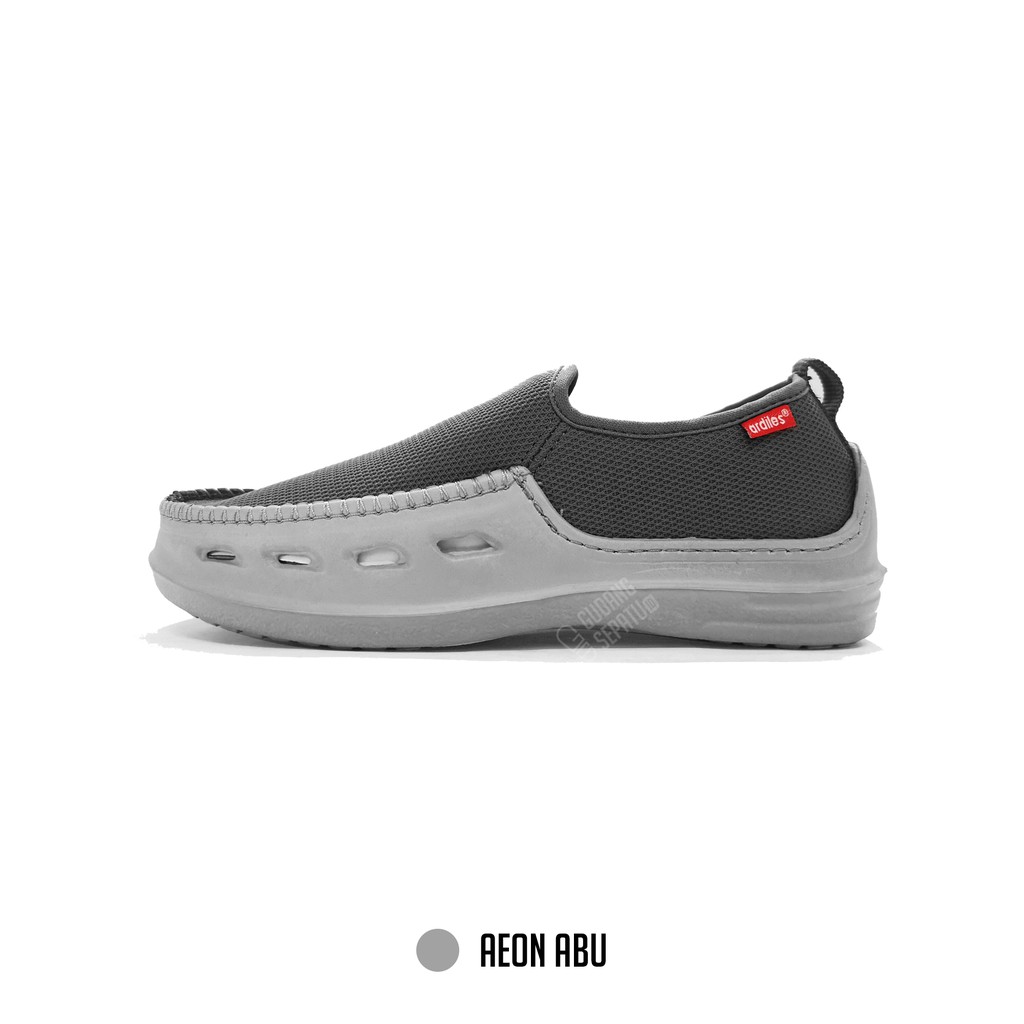 Sepatu Pria  Sepatu Slip On  Sepatu Casual Ardiles AEON