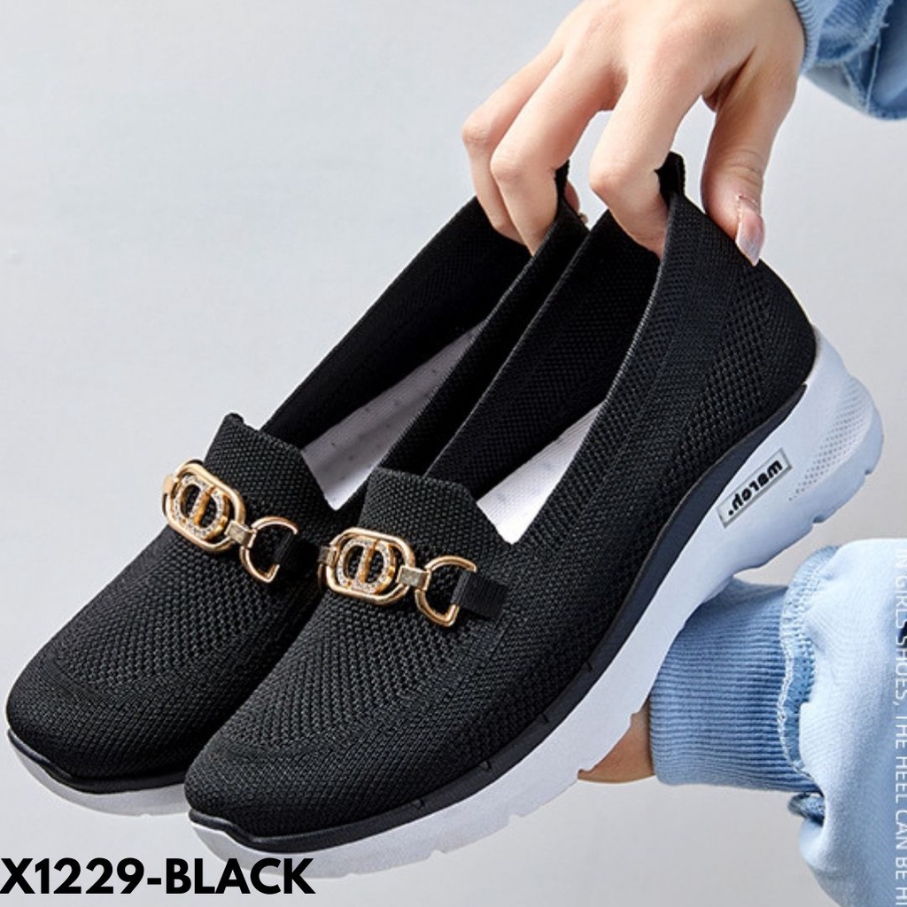 SEPATU SNEAKERS WANITA TANPA TALI KEKINIAN LOGO CAKEP BAHAN FLYKNIT IMPORT 1229