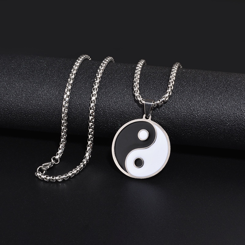 Kalung Liontin Tai Chi Bahan Titanium Steel Tahan Air Untuk Pria Dan Wanita