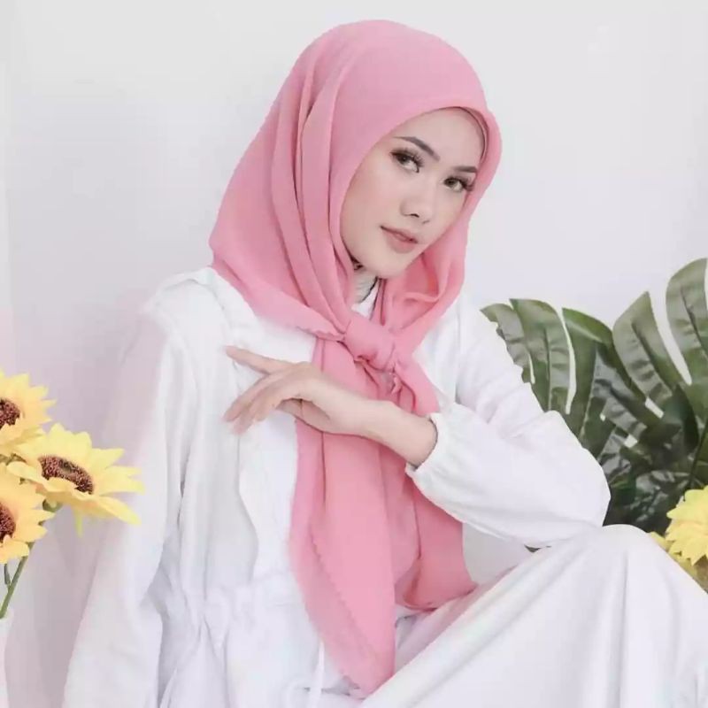 hijab segi 4 bella laser/hijab polycottoon lasercut-Dasty pink