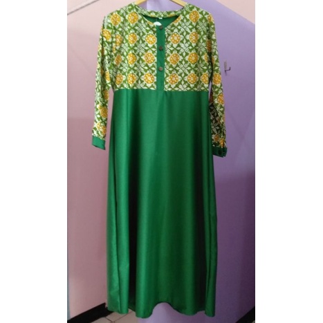 Baju Gamis Kombinasi Batik Polos
