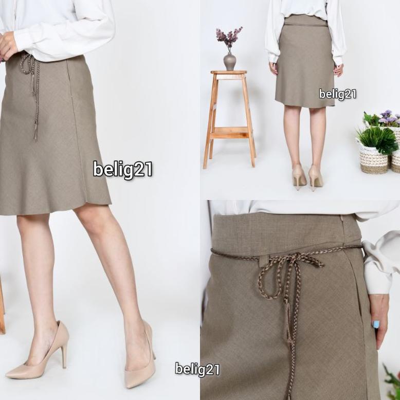 Rok Pendek Wanita Model A / Rok Kerja Hitam Bahan Polos / Rok Kantor Formal Line A / Rok