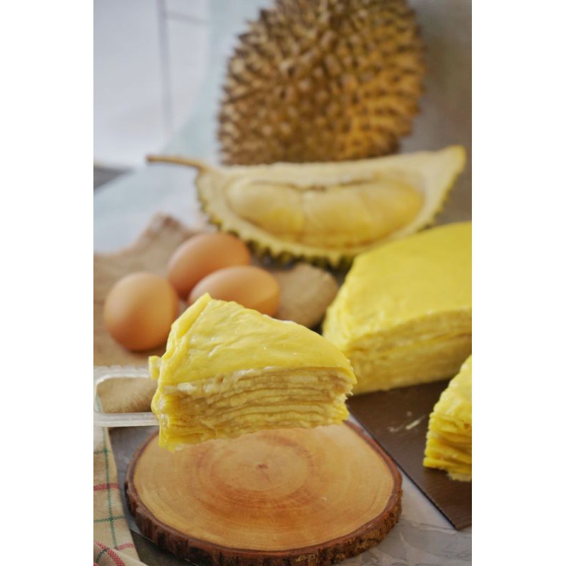 

Durian Mille Crepes (POTONG / Slice)