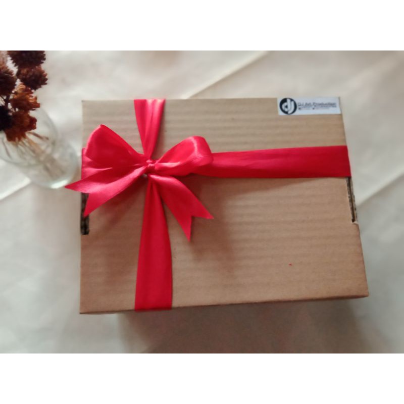 

PITA TAMBAHAN BOX HAMPERS
