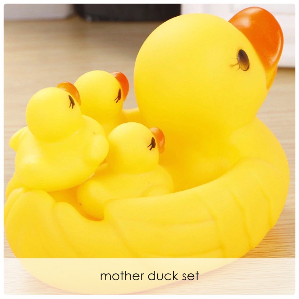 Mainan Bebek Induk  Berenang Set 4 Pcs Mainan Saat Mandi Anak Bisa Bunyi