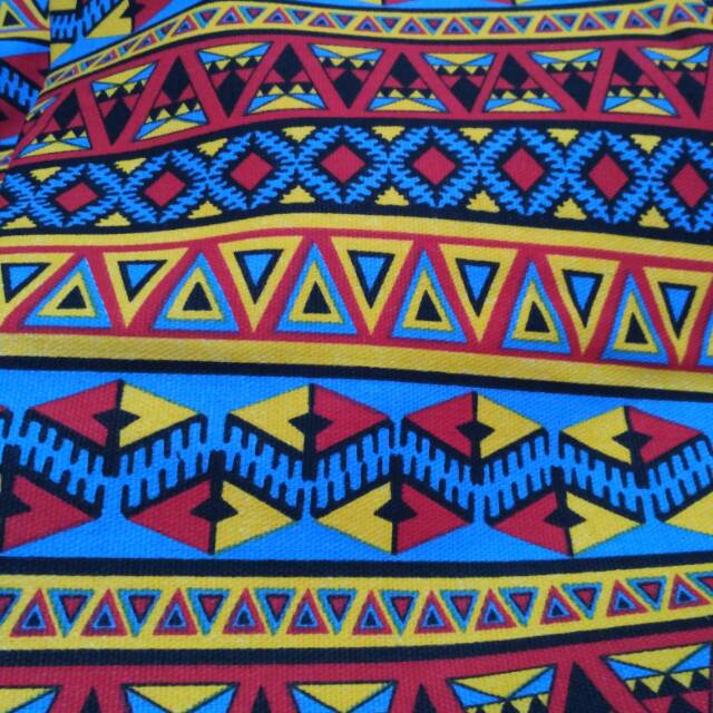 Kain Kanvas Meteran Motif Tribal Campur Warna