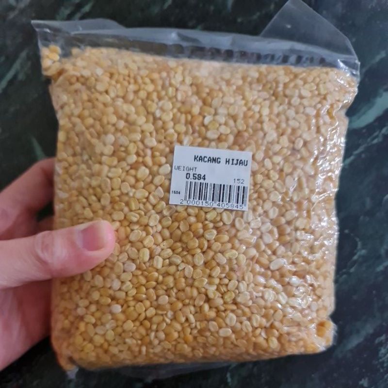 

Kacang hijau kupas kulit pilihan