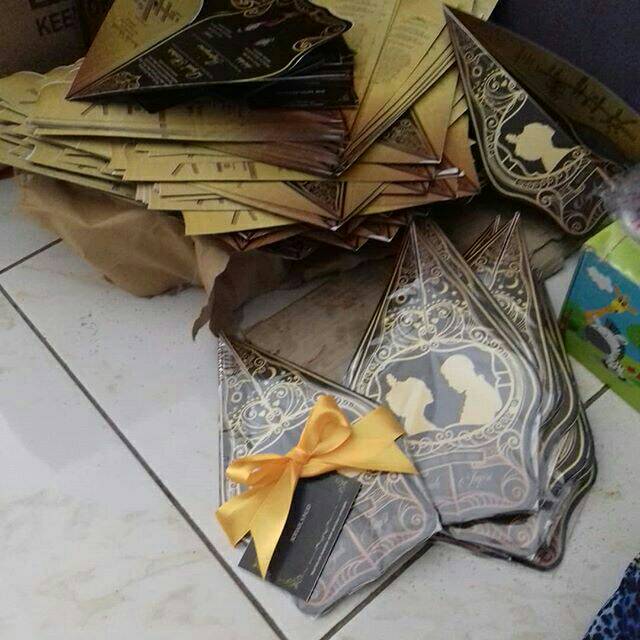 Undangan custom wayang