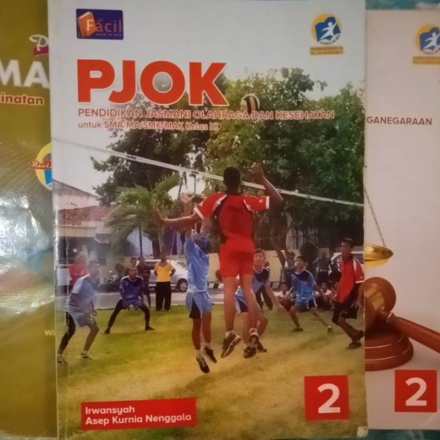 Buku Paket PJOK kelas 11 SMA Karya Irwansyah, Asep Kurnia Nenggala