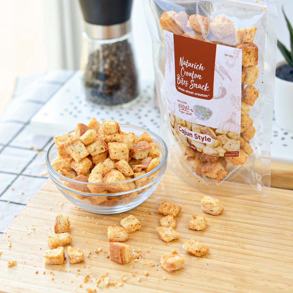 Simply Premium Crouton Bites Snack Cajun Style 60 Gr