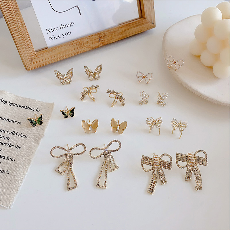 Korean Fashion Diamond Pearl Butterfly Tassel Big Circle Gold Earring Temperament Sweet Earrings Jewelry Accessories
