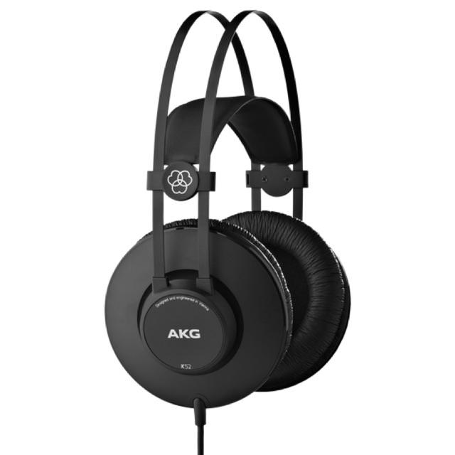 Headphone akg k 52 . Akg k52 headphone