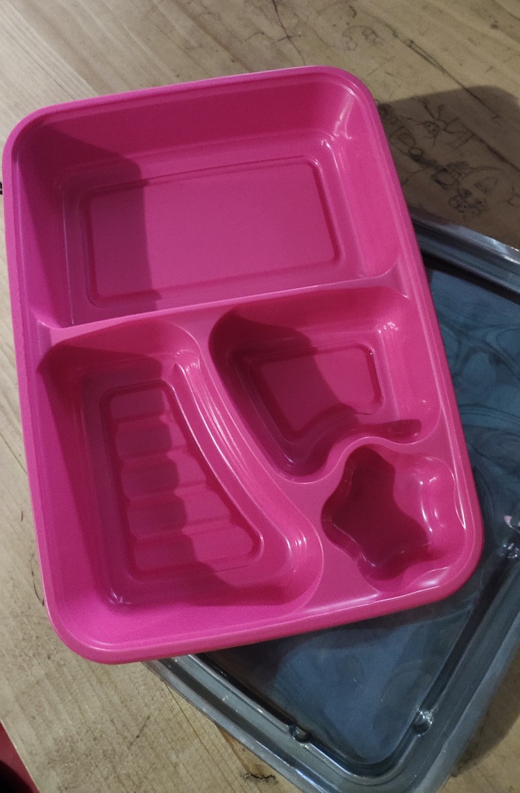 Bento/mika Bento Bintang Dan Sekat Eceran