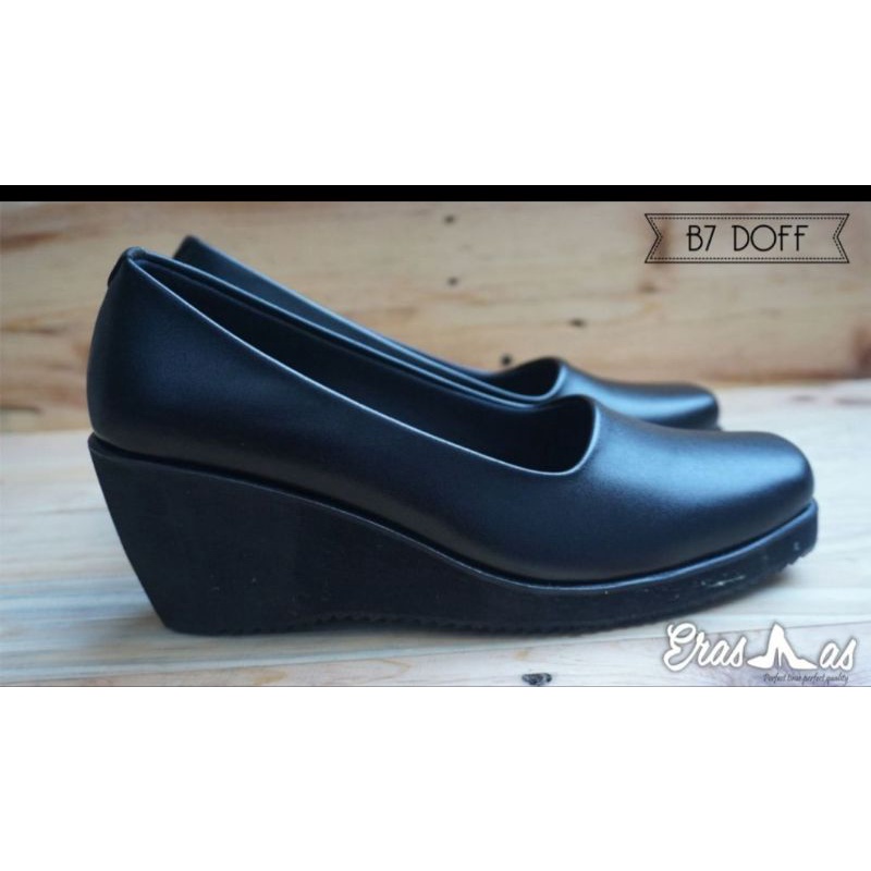 sepatu B7 dof merk erasmas no 36 smp 42