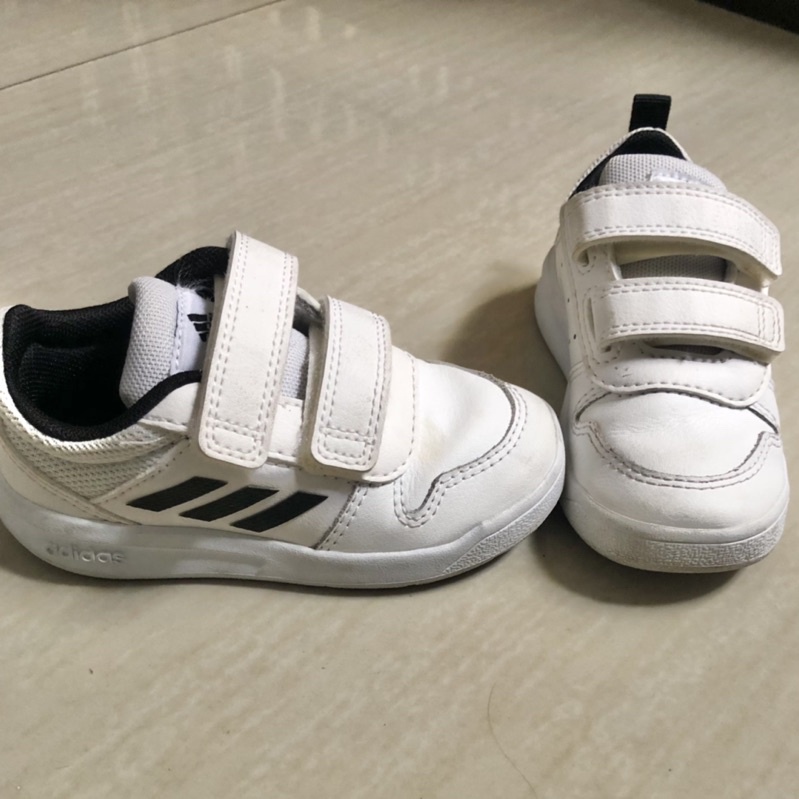 Sepatu Adidas dan Mini Melissa Toy Story