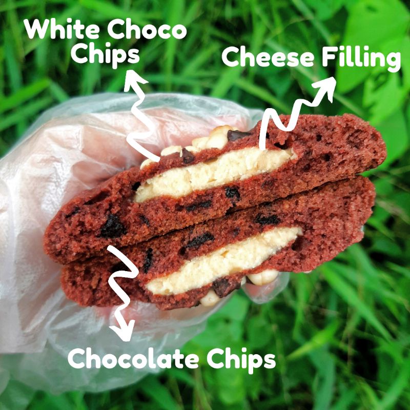 

Red Velvet Cheesy Soft Cookies