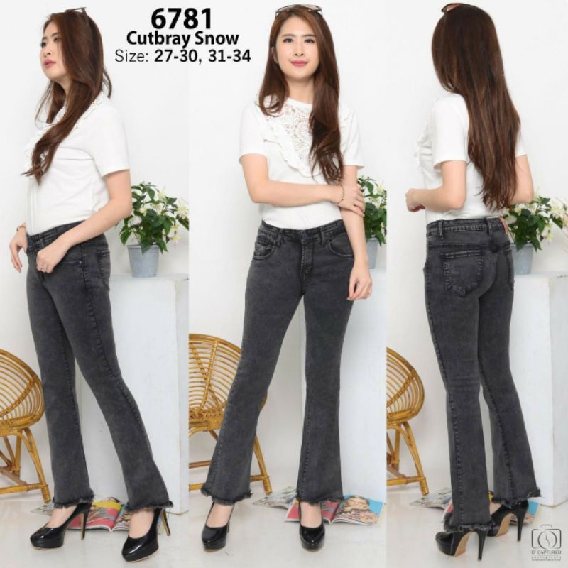 Celana Cutbray Wanita Rawis | Celana Jeans Rawis Wanita Premium Quality!