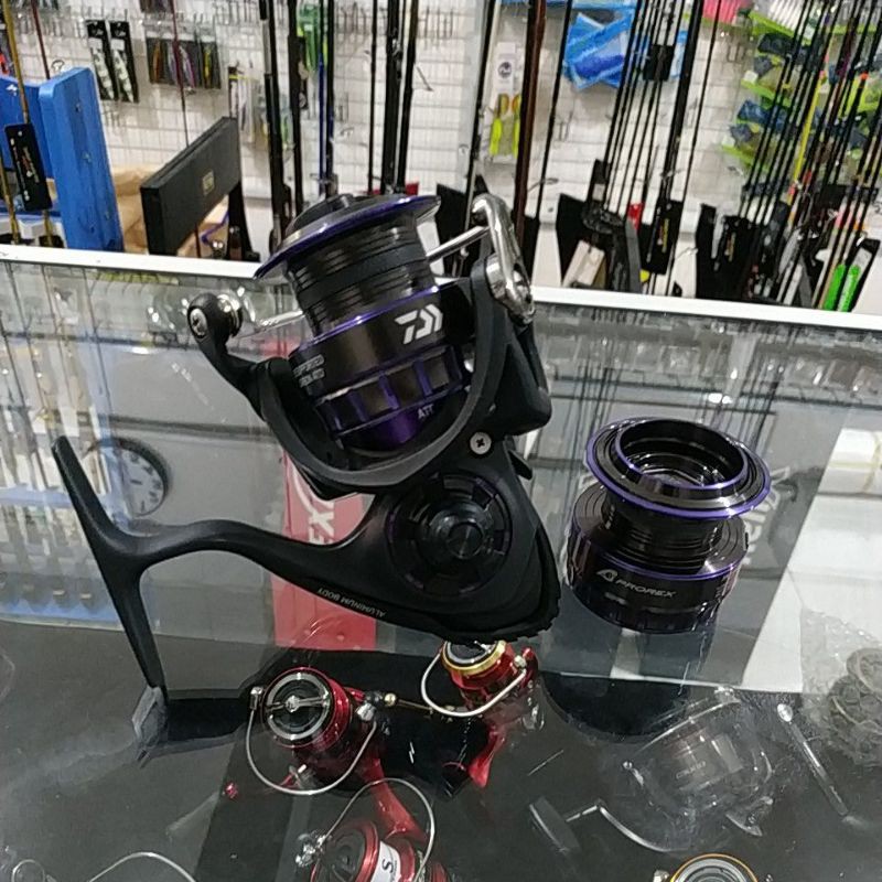 REEL SPINNING DAIWA PROREX XR2500RA