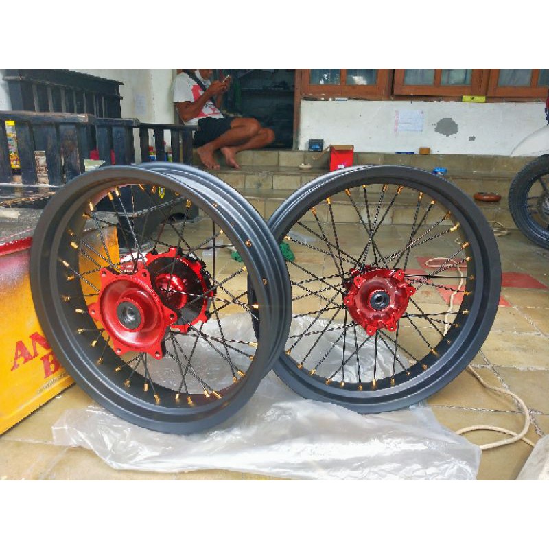 velg supermoto crf v rosi vrosy 300 350 ring 17 h36 set ban