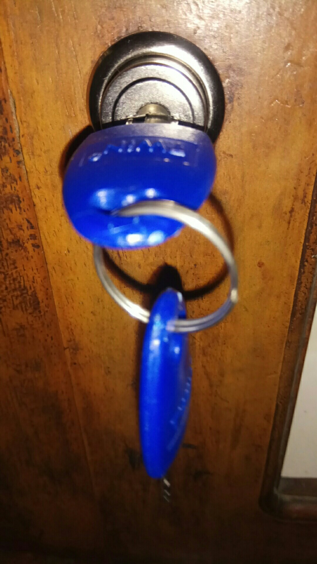 Kunci Loker Lemari /laci 138-22.. Camlock Besi Chrome..free Skrup & Tahanan Kunci.. Kwalitas Terbaik