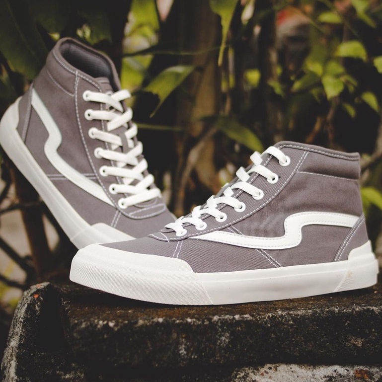 PATROBAS IVAN LOW HIGH CHARCOAL ORIGINAL SEPATU PATROBAS PETROBAS PATROBASS GREY