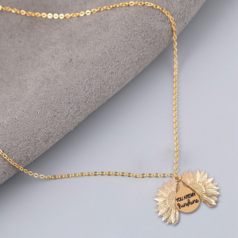 【Ready Stock】Vintage Women Gold Silver Rose Gold Pendant Lover Couple Necklaces You Are My Sunshine Open Locket Sunflower Long Necklace