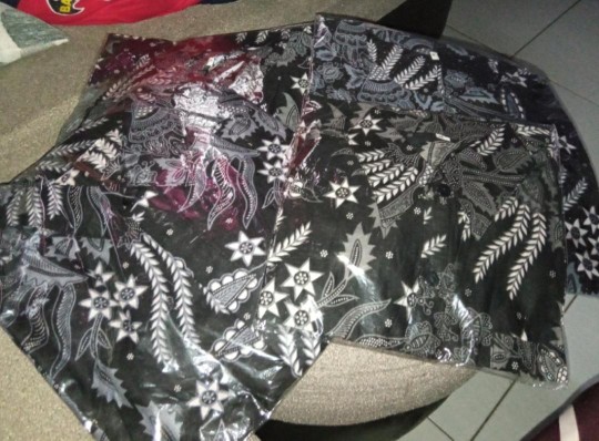 Batik Couple Keluarga Sania Ruffle Ori Ndoro Jowi Dnt Motif Manggar Abu