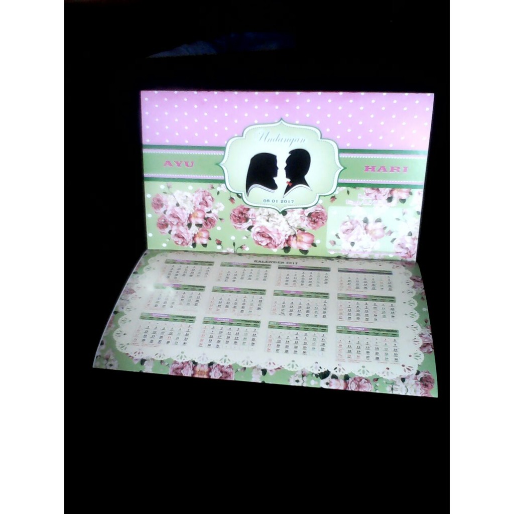 

undangan kalender polkadot