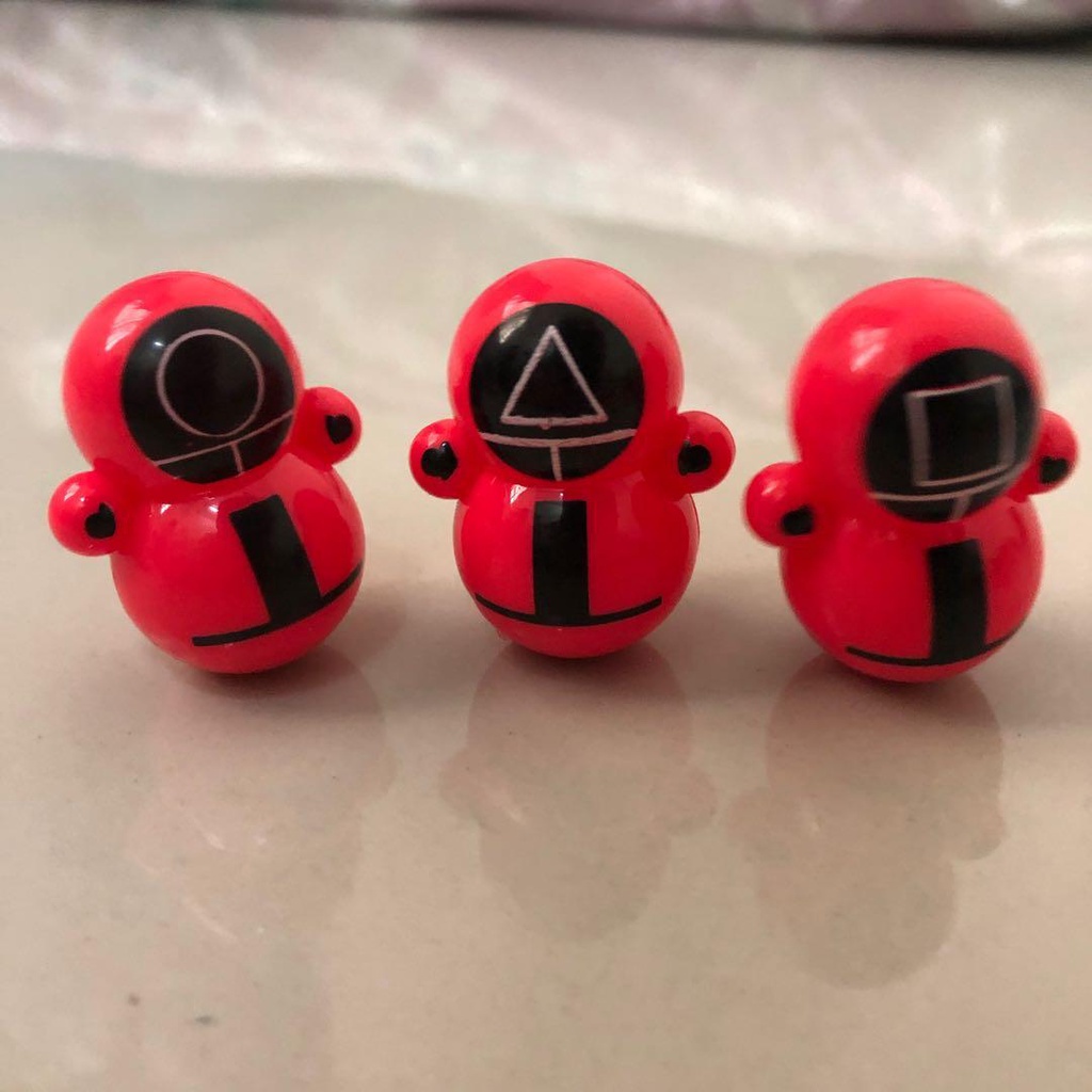 SERBA5000 - Boneka Goyang Squid Game