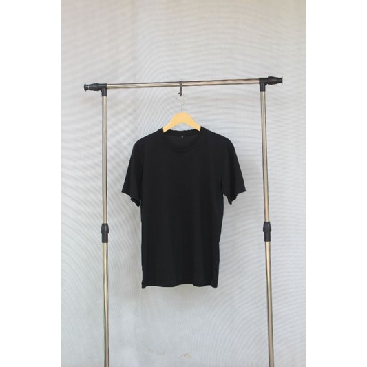 Kaos Baju Tshirt Hooligans Ultras Football Casual Branded Kekinian Keren Kece Oneck Uniqlo Basic-POLOS HITAM