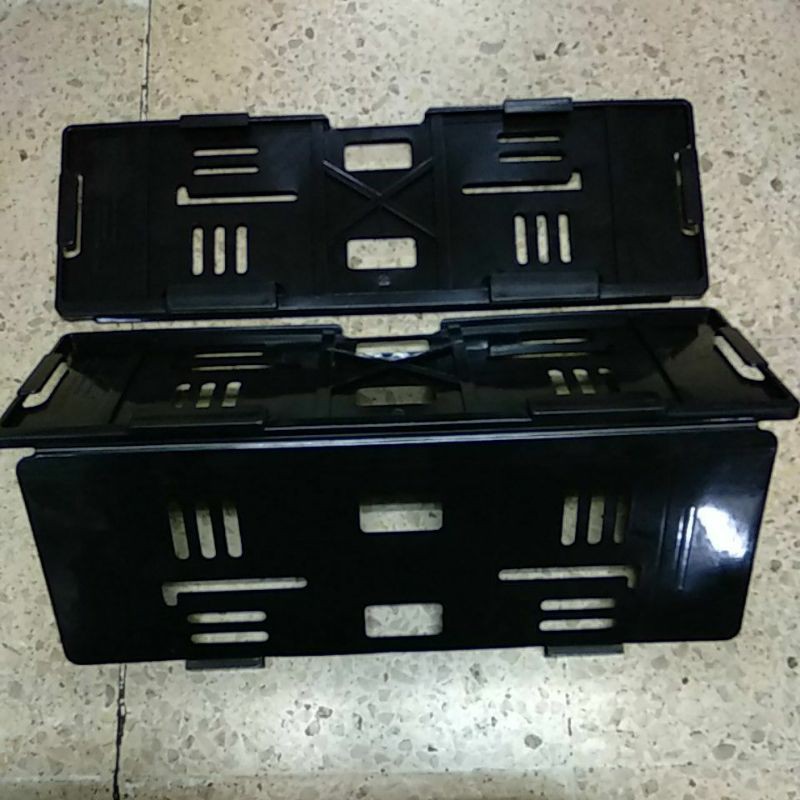 Tatakan dudukan plat no doubel mobil Dinas pejabat