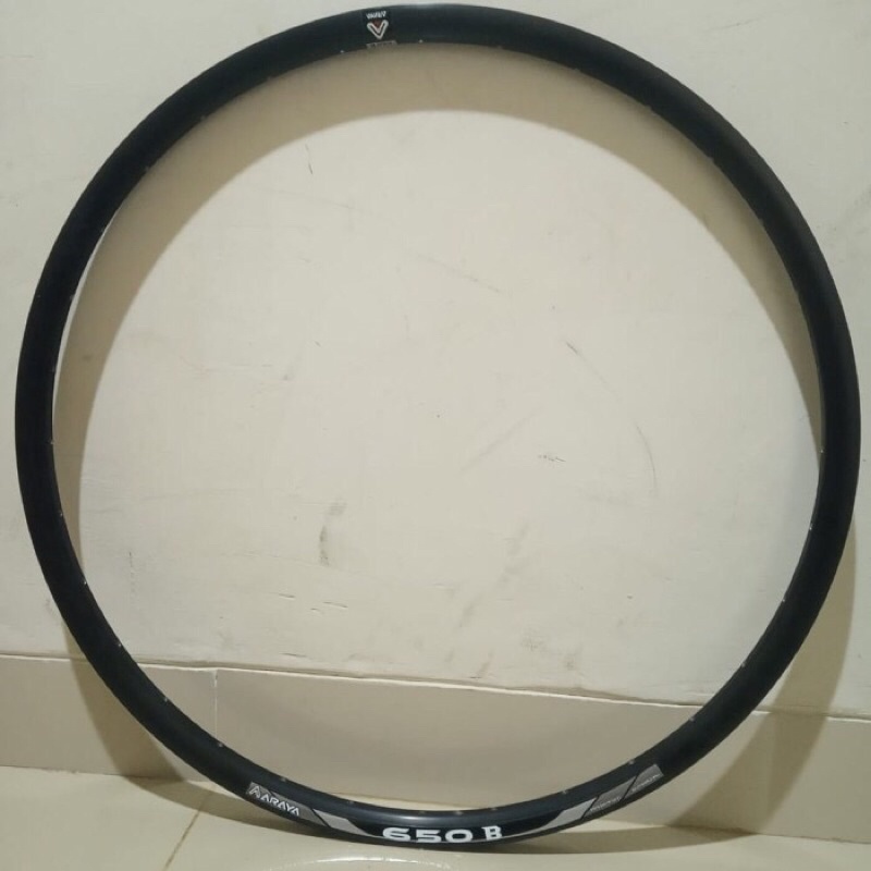 Velg Rims 27.5 27,5 650B 32H 32 H ARAYA Alloy Double Wall Hitam