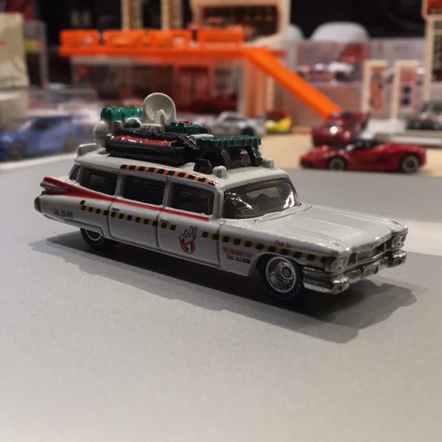 Hot Wheels Retro Ghostbusters Ecto 1A Loose