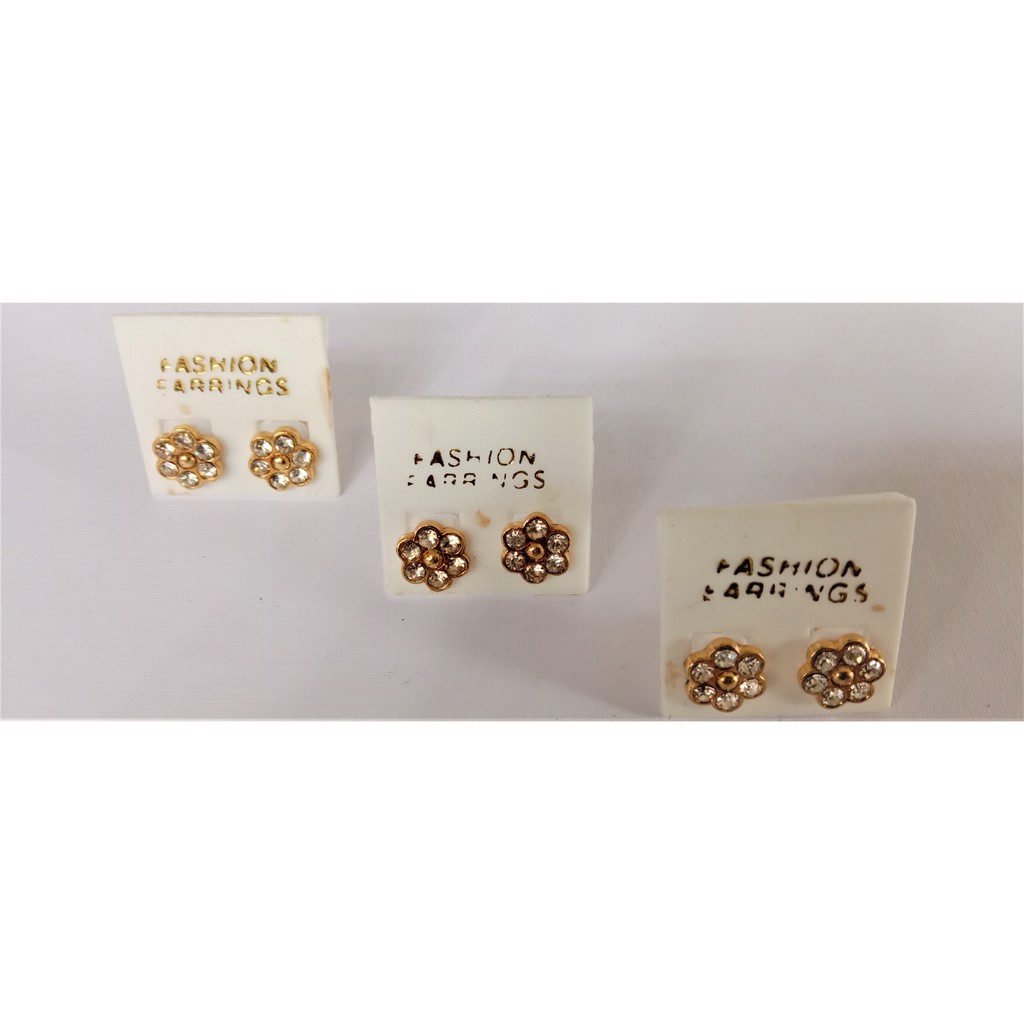 Anting Emas Bunga Imitasi