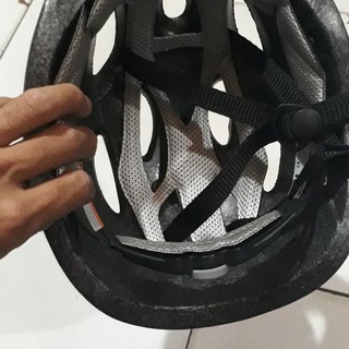 PROMO helm  sepeda  anak  anak  merk avand by united Shopee 