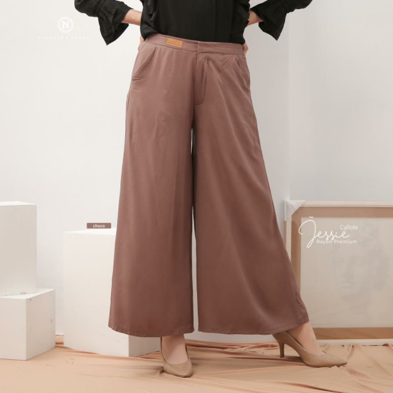 JESSIE KULOT by Nadheera Luxury